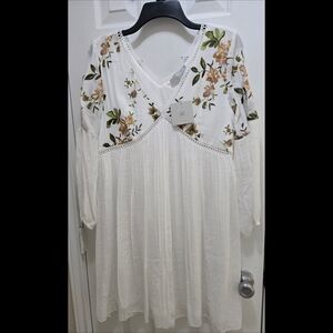 J GEE Bohemian White Floral Lace-Trim V-Neck Tunic Dresz Sz L